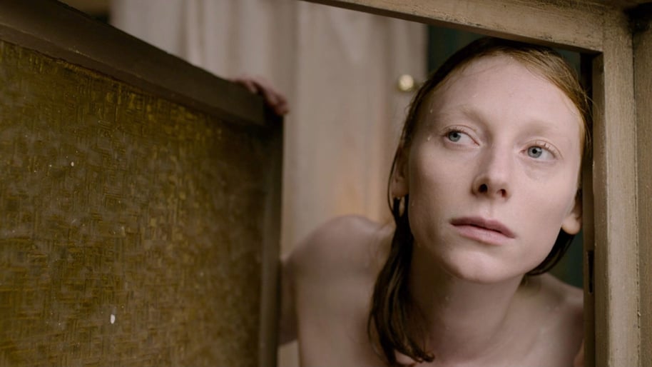 161515 / Lihtne tüdruk