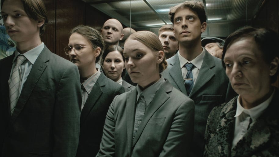 080917 / Lühikesed mässajad 2