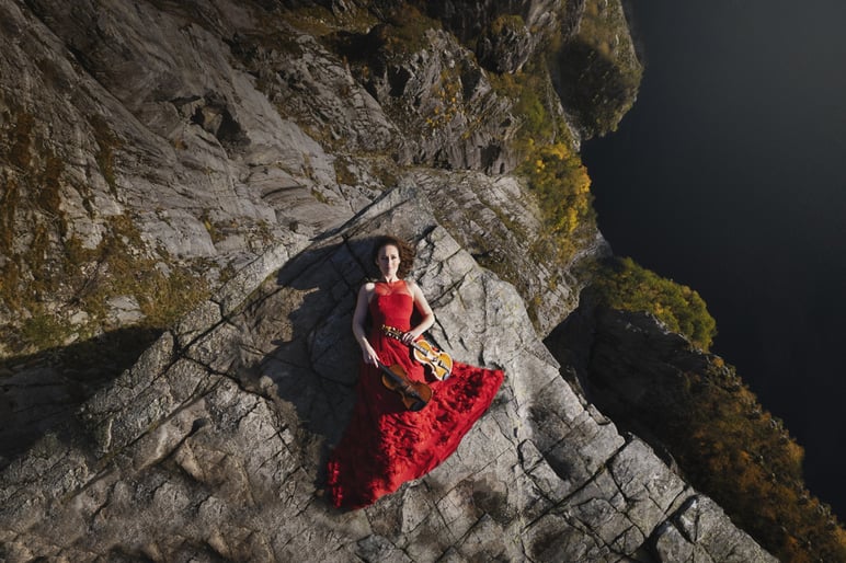 Ragnhild Hemsing ja Tallinna Kammerorkester